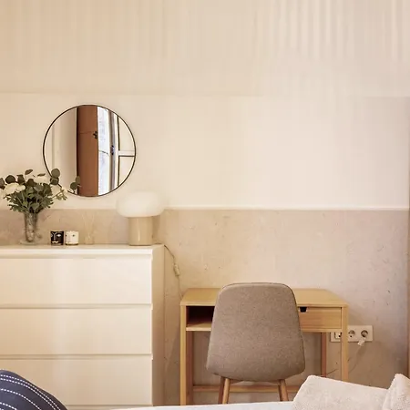 Modern Spacious Of * Séville